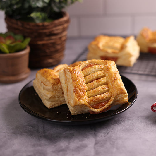 Jumbo Guava Cheese Strudel